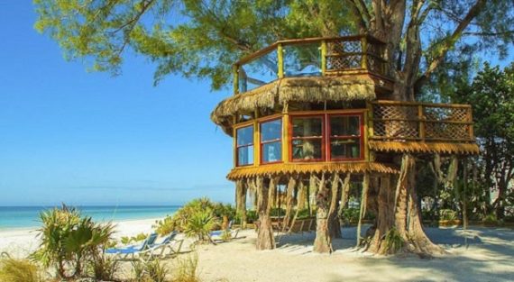 Une cabane de rêve en bord de mer