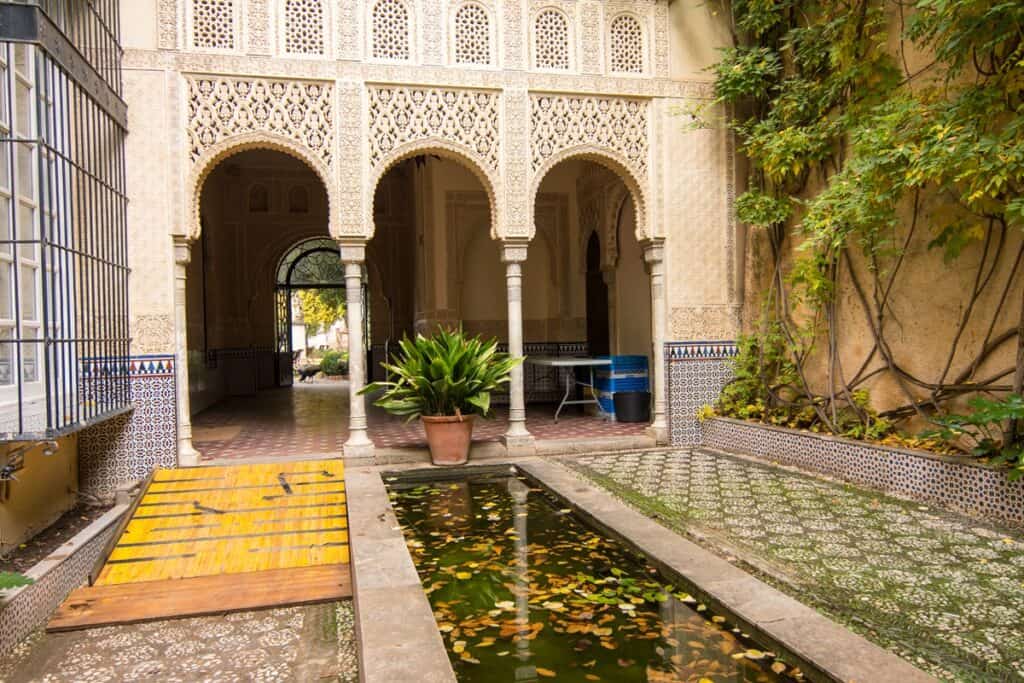 patio typique des maisons espagnoles