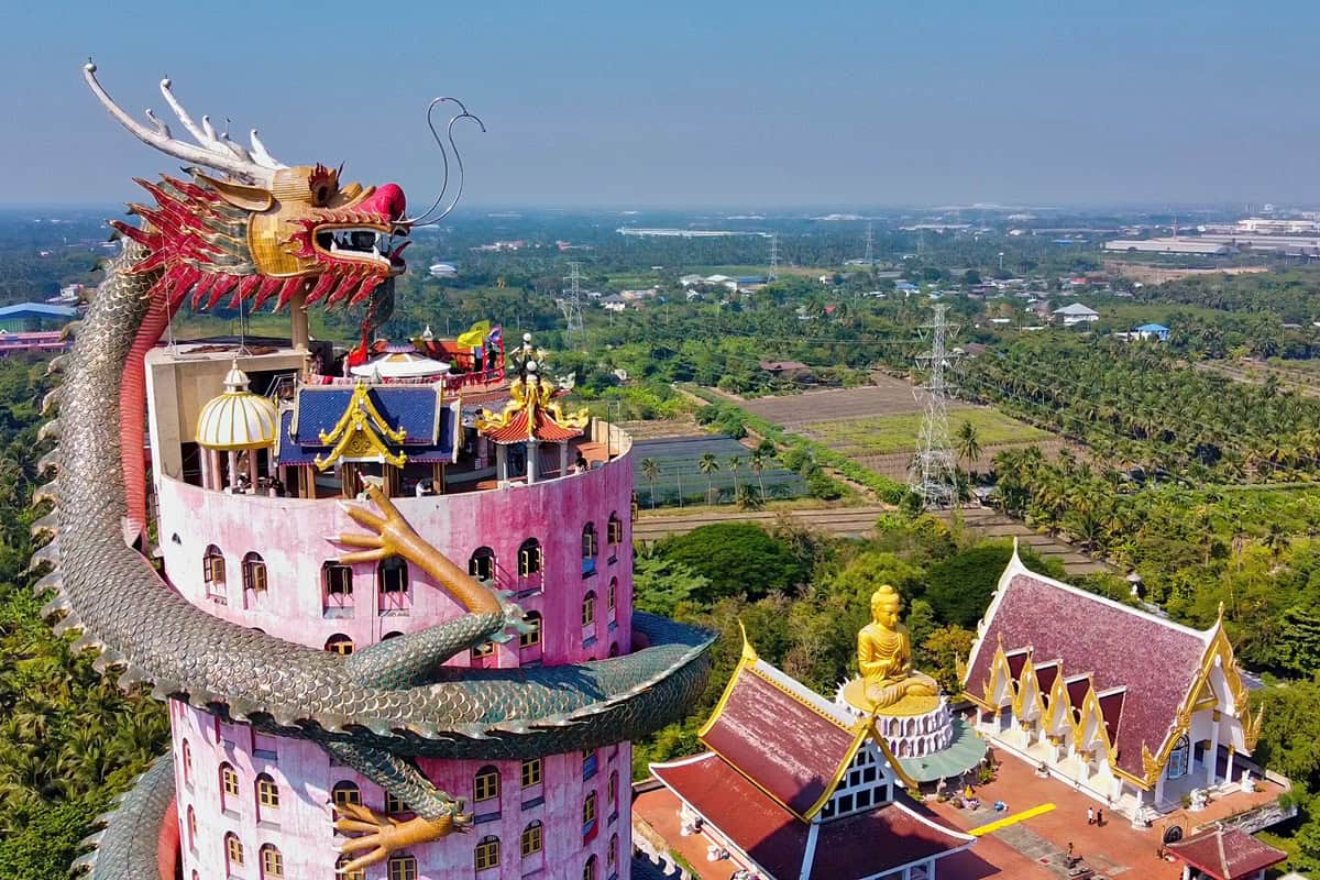 le temple Wat Samphran