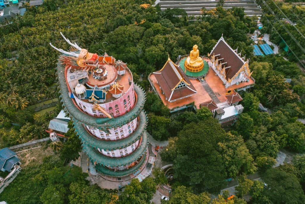 Wat Samphran vu du ciel