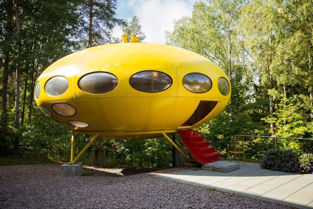 maison futuro jaune