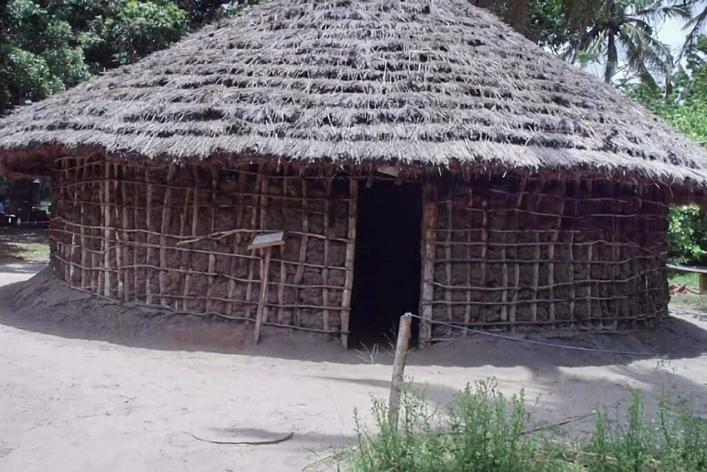 hutte du peuple sukuma