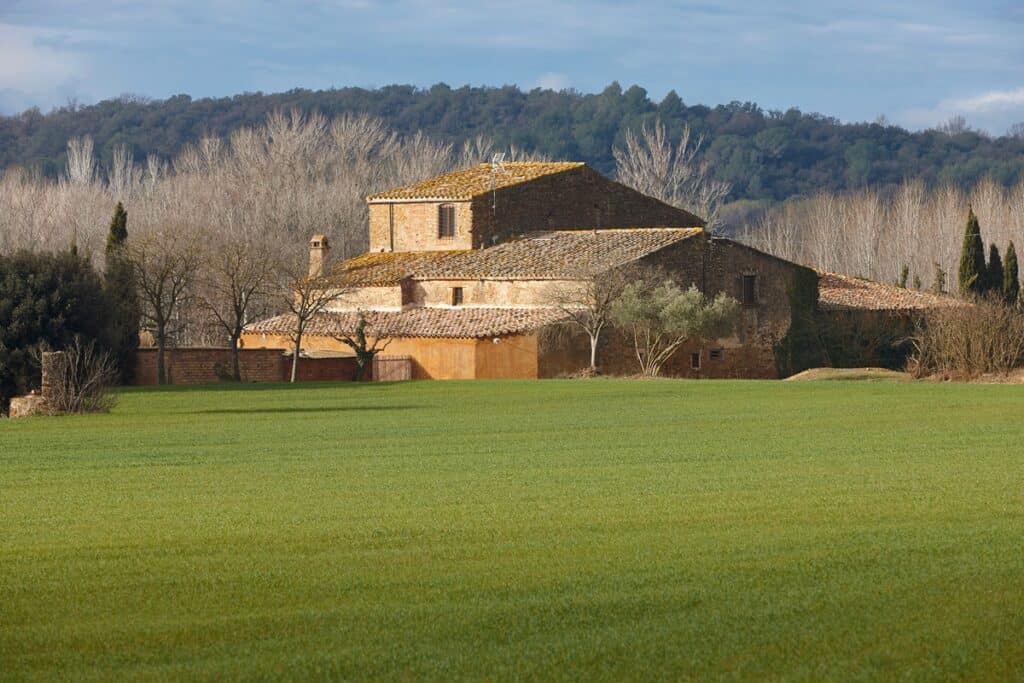 masia traditionnelle en catalogne