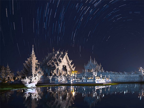 le temple blanc en thailande