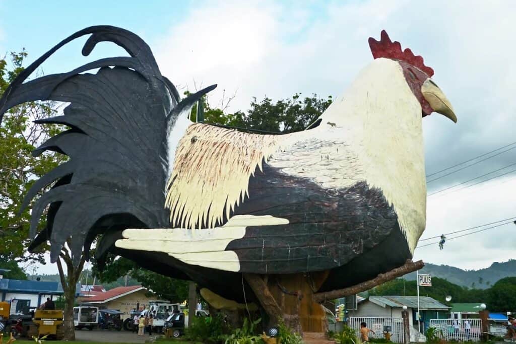 bâtiment en forme de coq