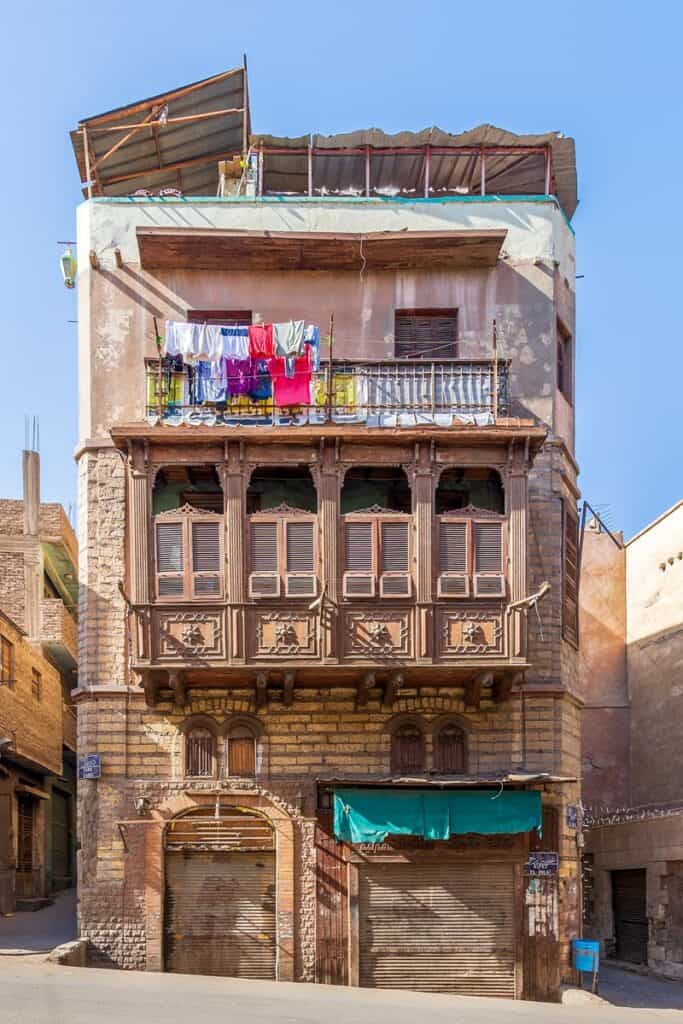 maison avec moucharabieh au Caire en Égypte