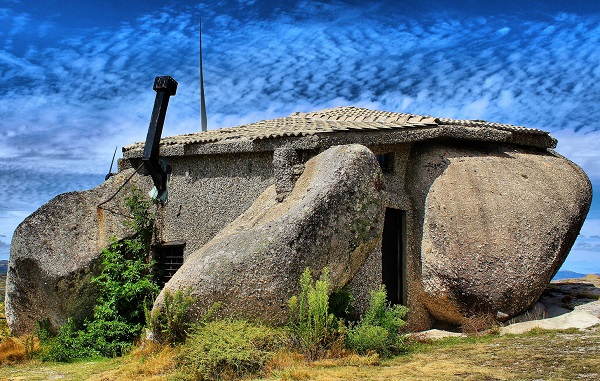 La maison en pierre du Portugal