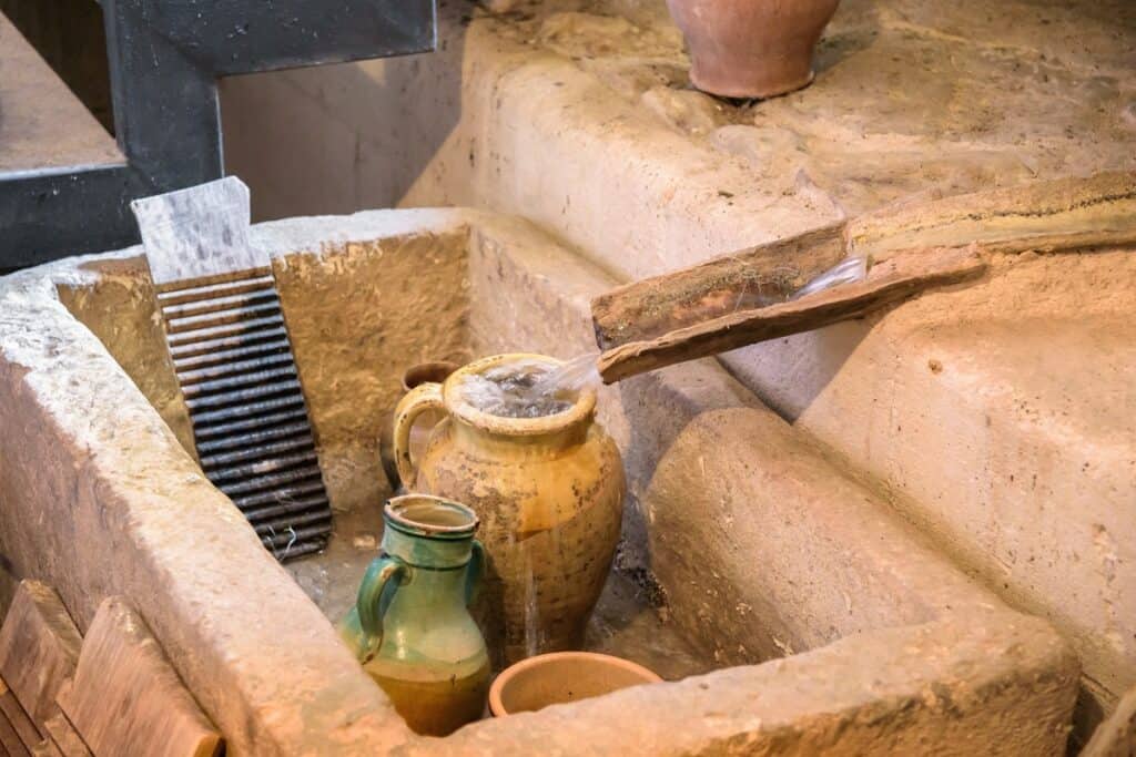 Système de collecte des eaux pluviales dans une ancienne maison des Sassi de Matera