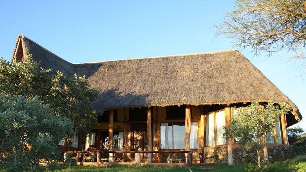 camp typique kenya