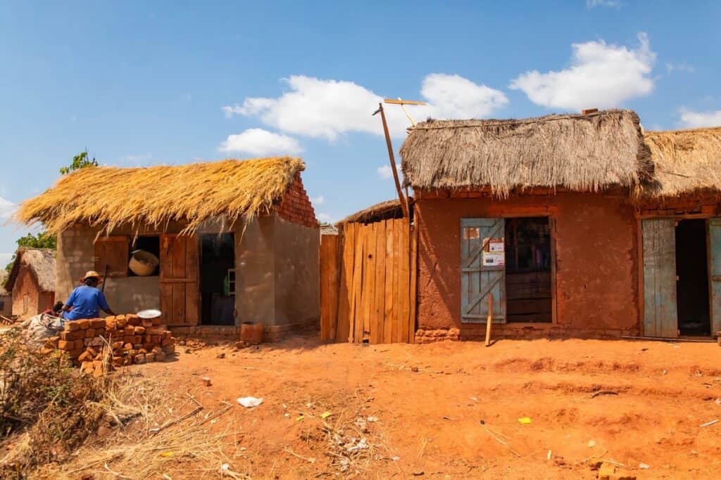 maisons en terre malgaches