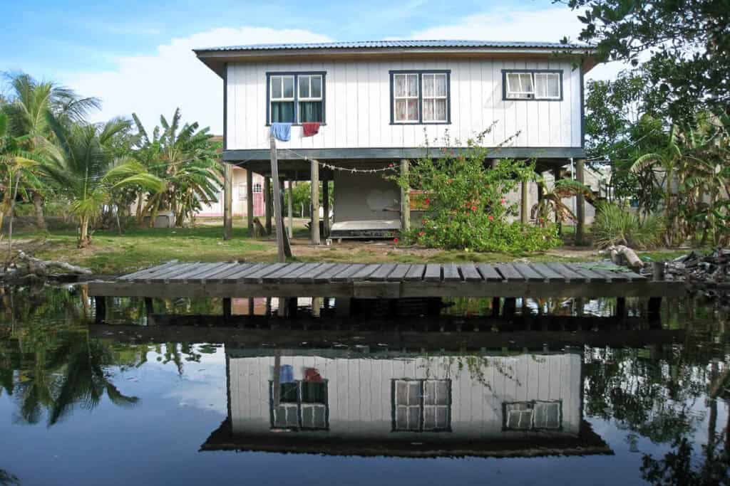 roatan belle maison sur pilotis