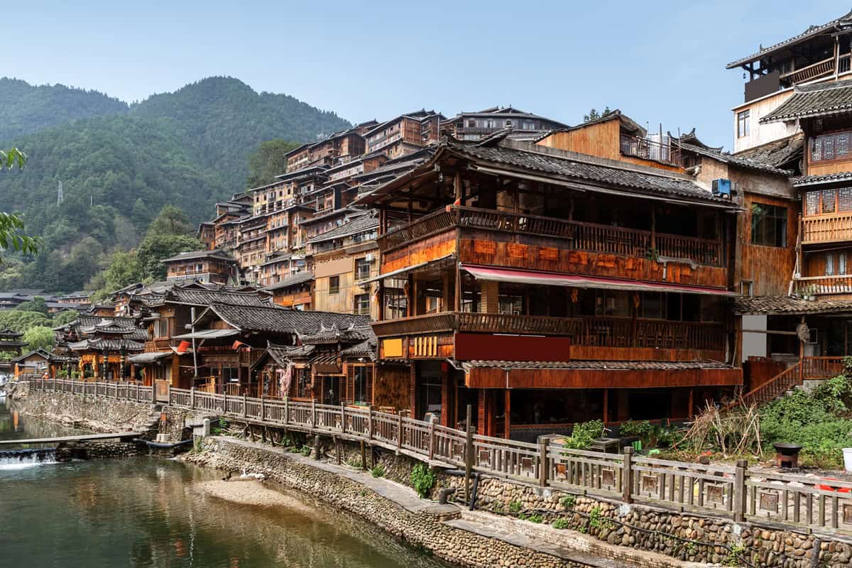 Diaojiaolou dans le village de Xijiang Miao