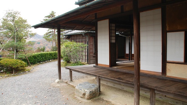 maison typique japon