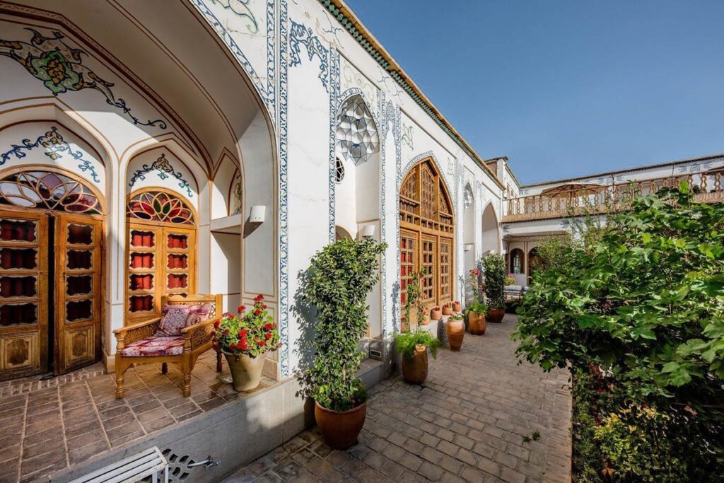 vieux bâtiment traditionnel en Iran