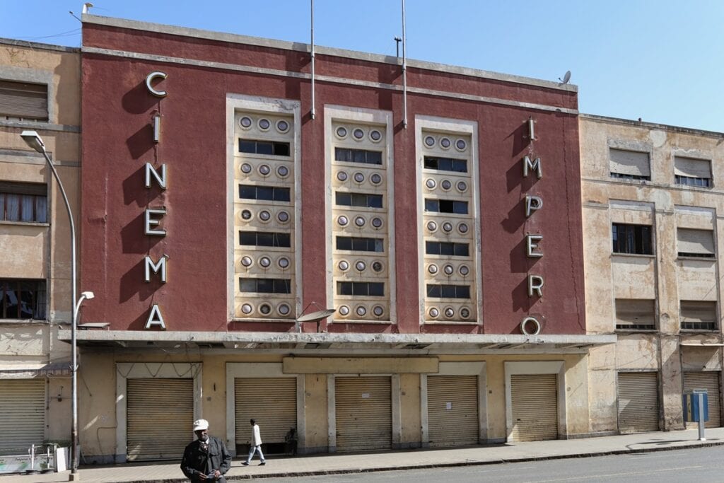 architecture coloniale italienne à Asmara