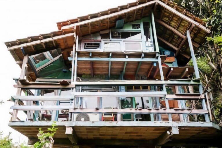 maison en matériaux recyclés