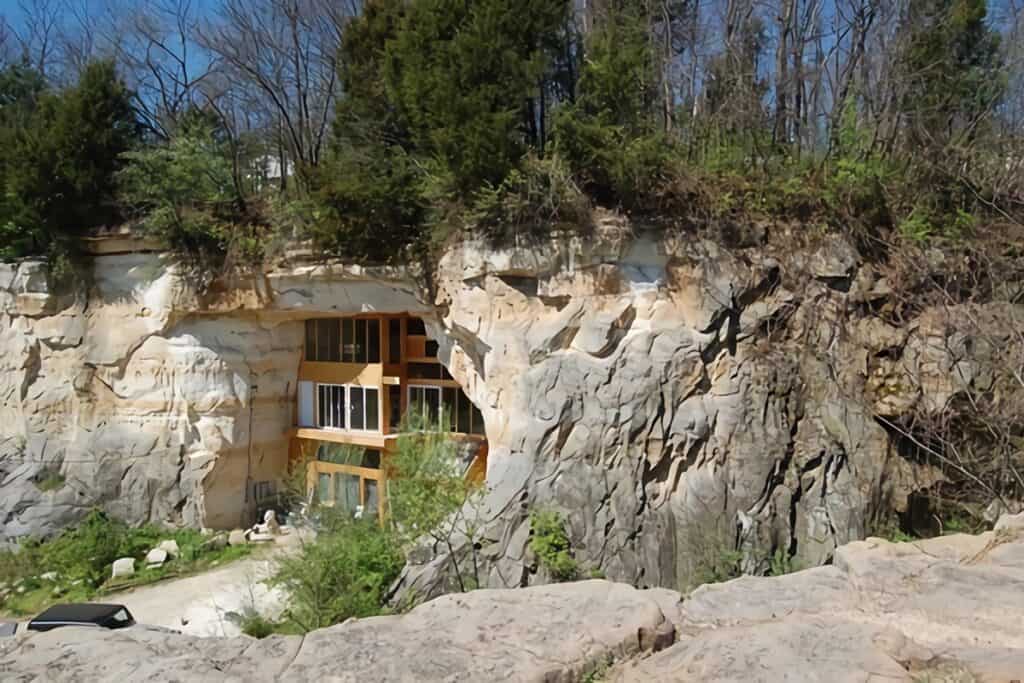 maison troglodyte moderne