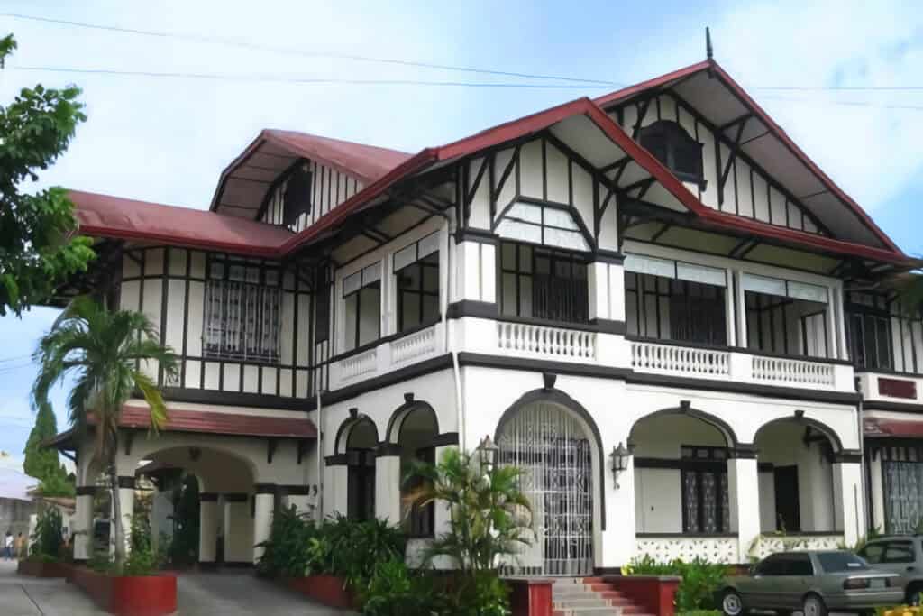 maison ancestrale philippine