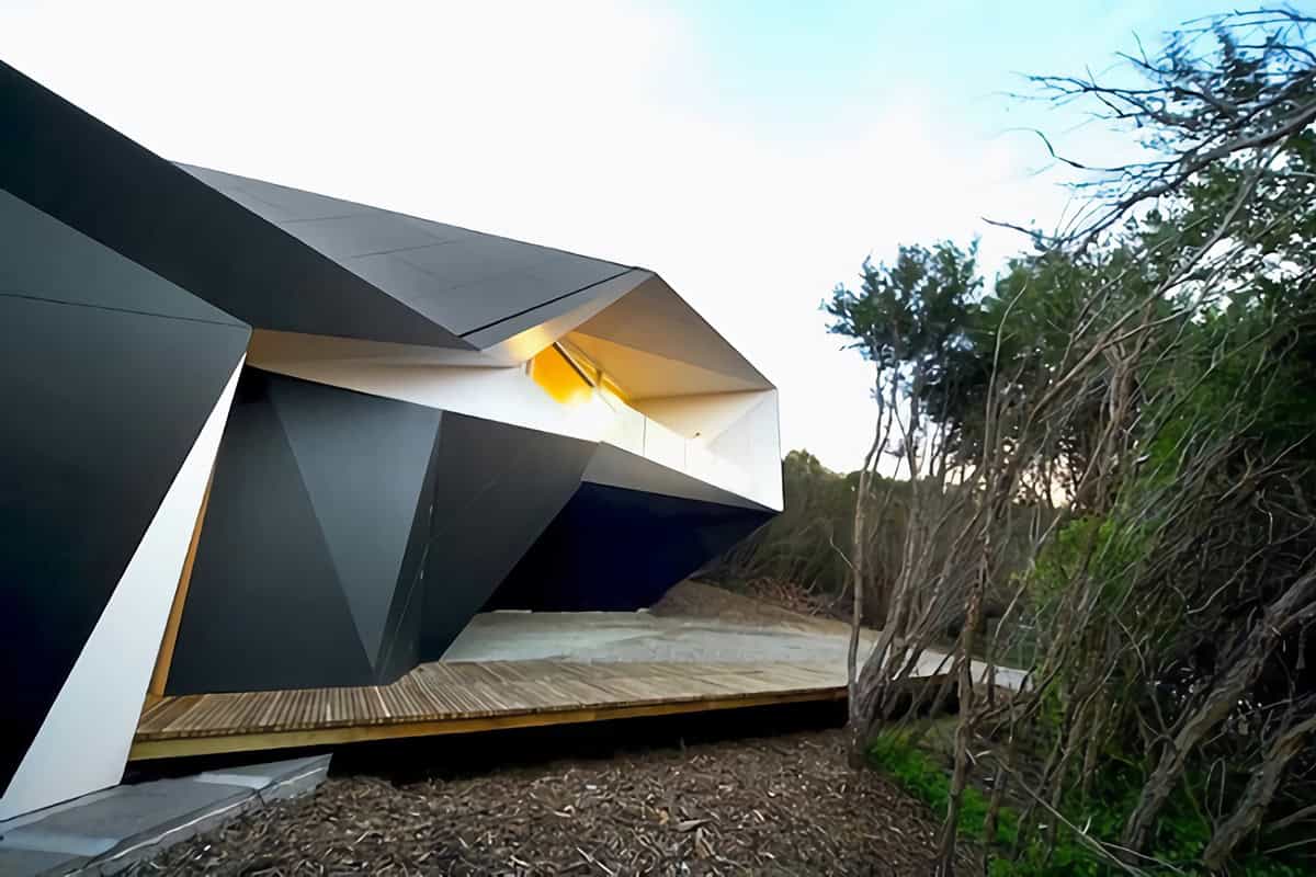 Klein Bottle House