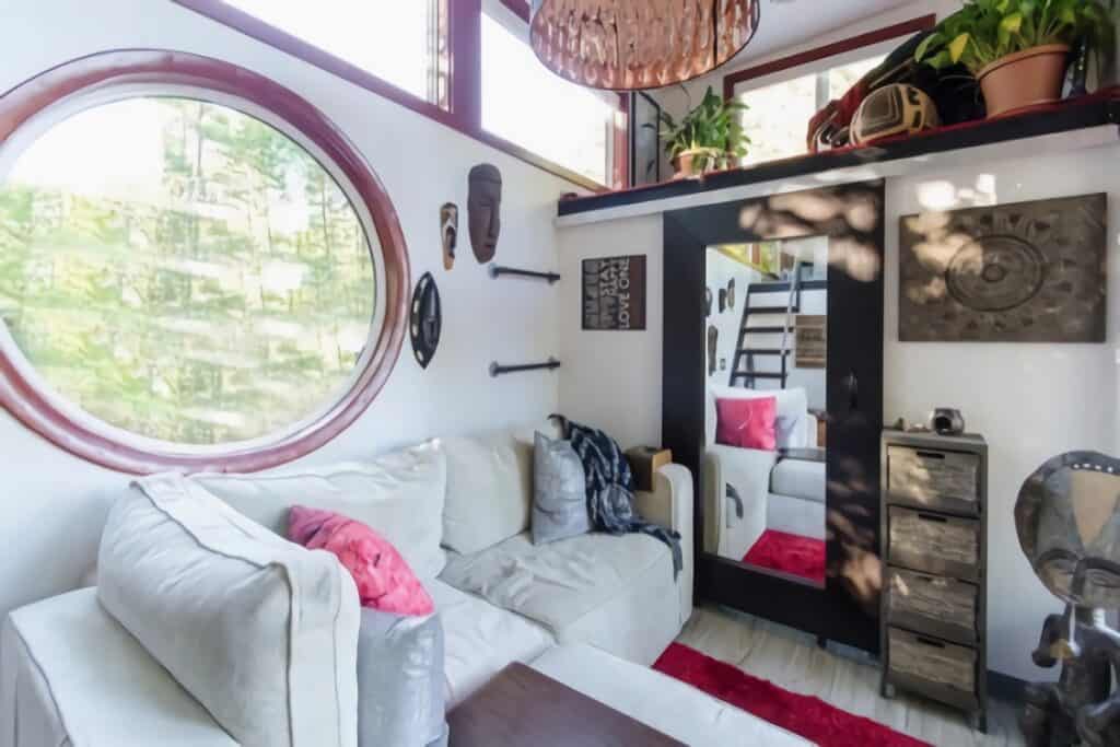 intérieur tiny house salon