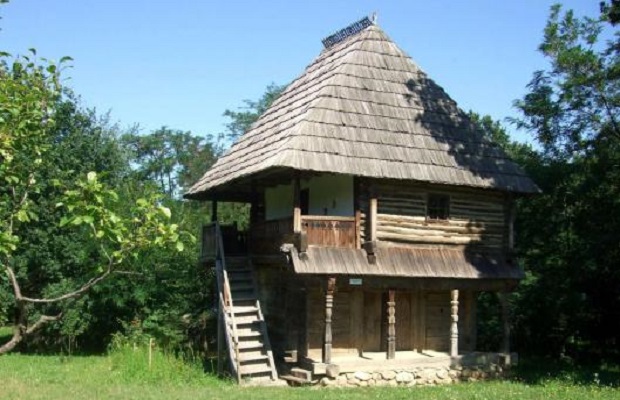 maison traditionnelle roumanie 21