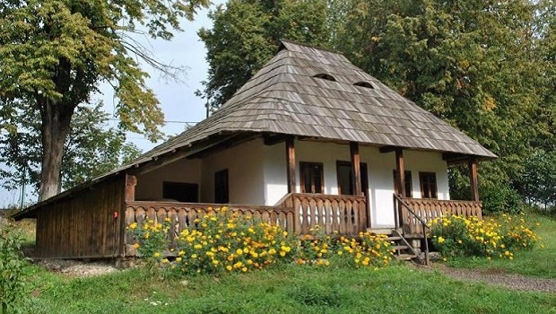 maisons traditionnelles roumaines