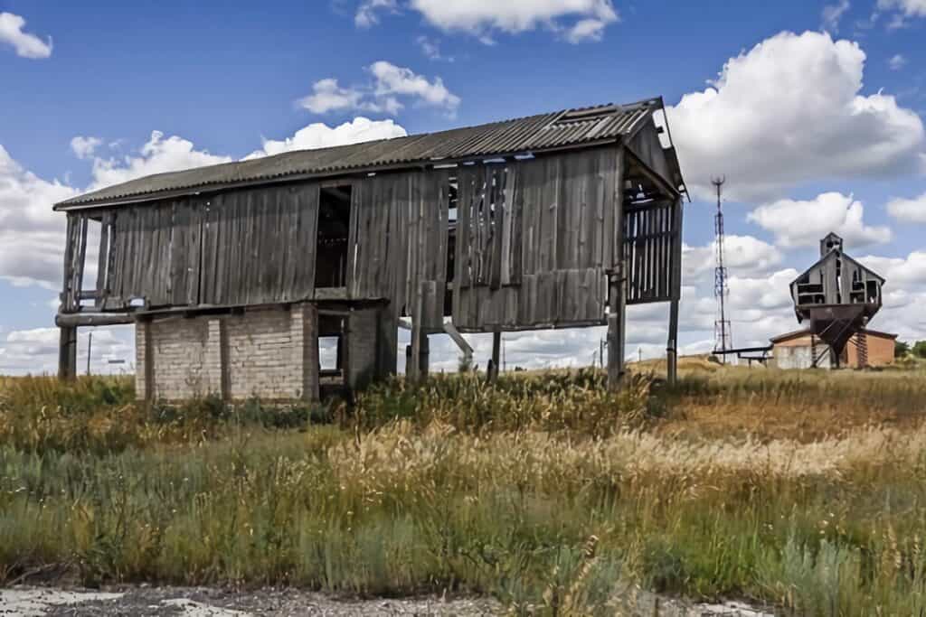 bâtiment abandonné en Russie