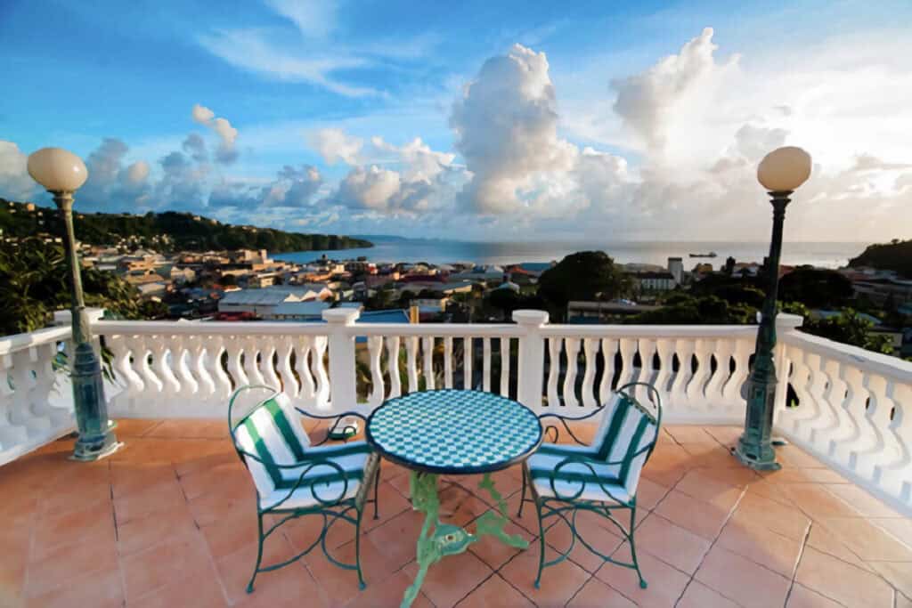 terrasse avec vue sur la mer