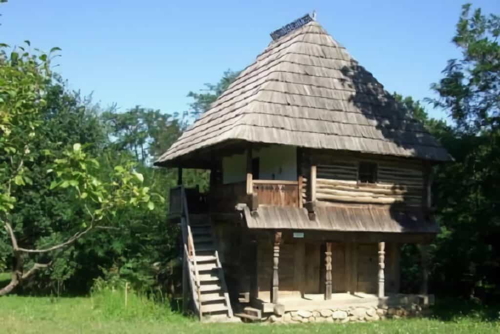 maison rurale roumaine à étage