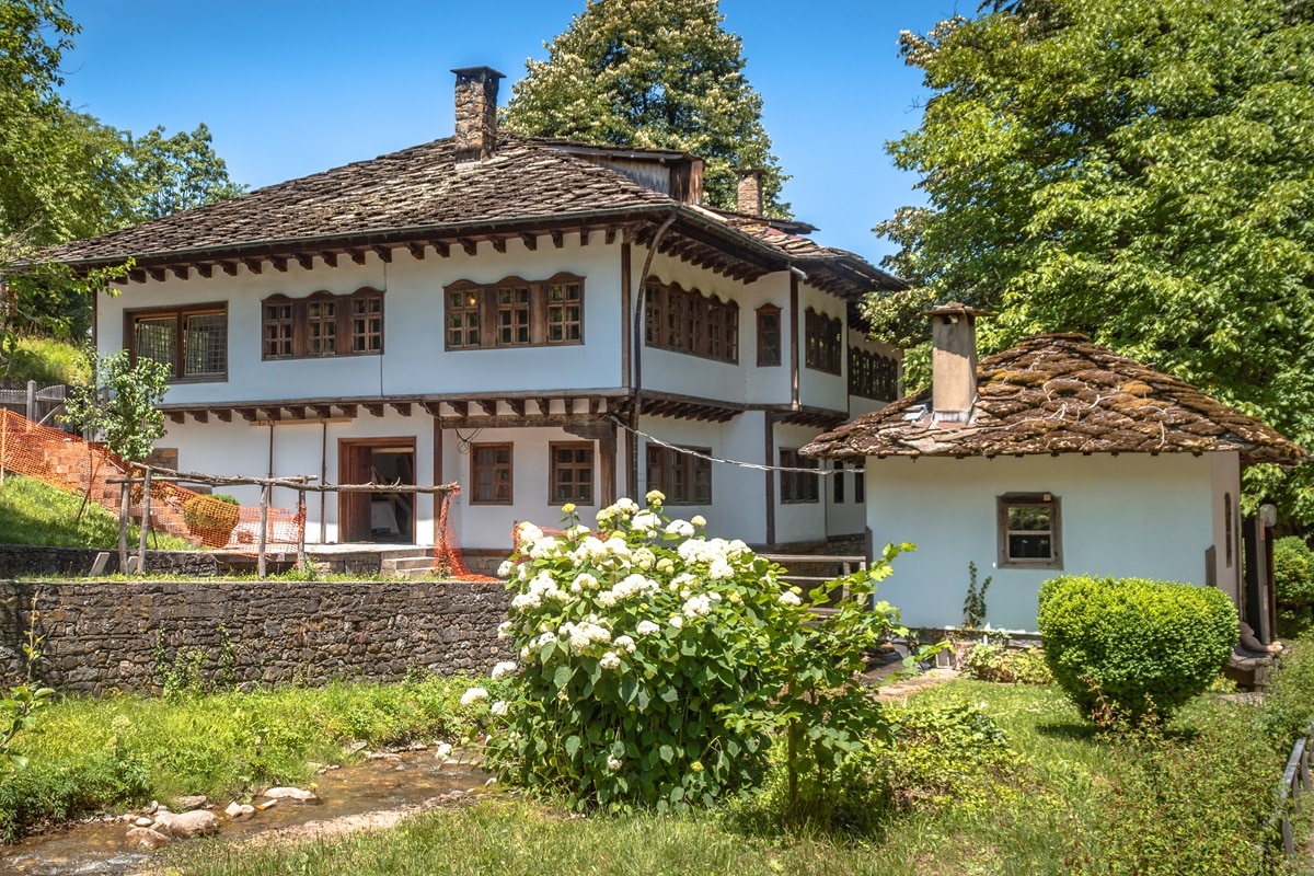 maison traditionnelle en Bulgarie