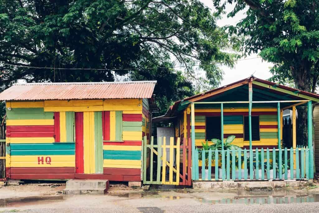 maisons rasta en Jamaïque