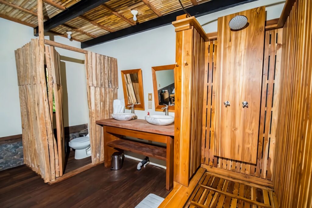 salle de bain en bois