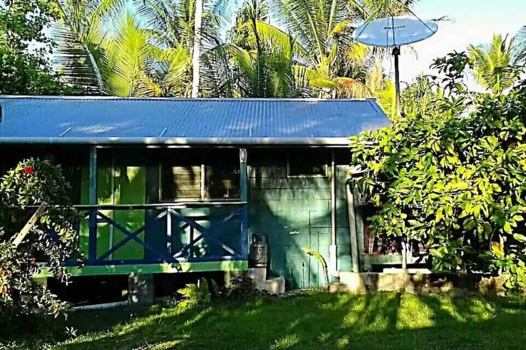 maison en bois aux Kiribati