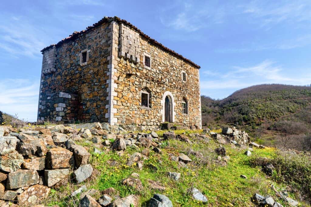 vieille kulla en Albanie