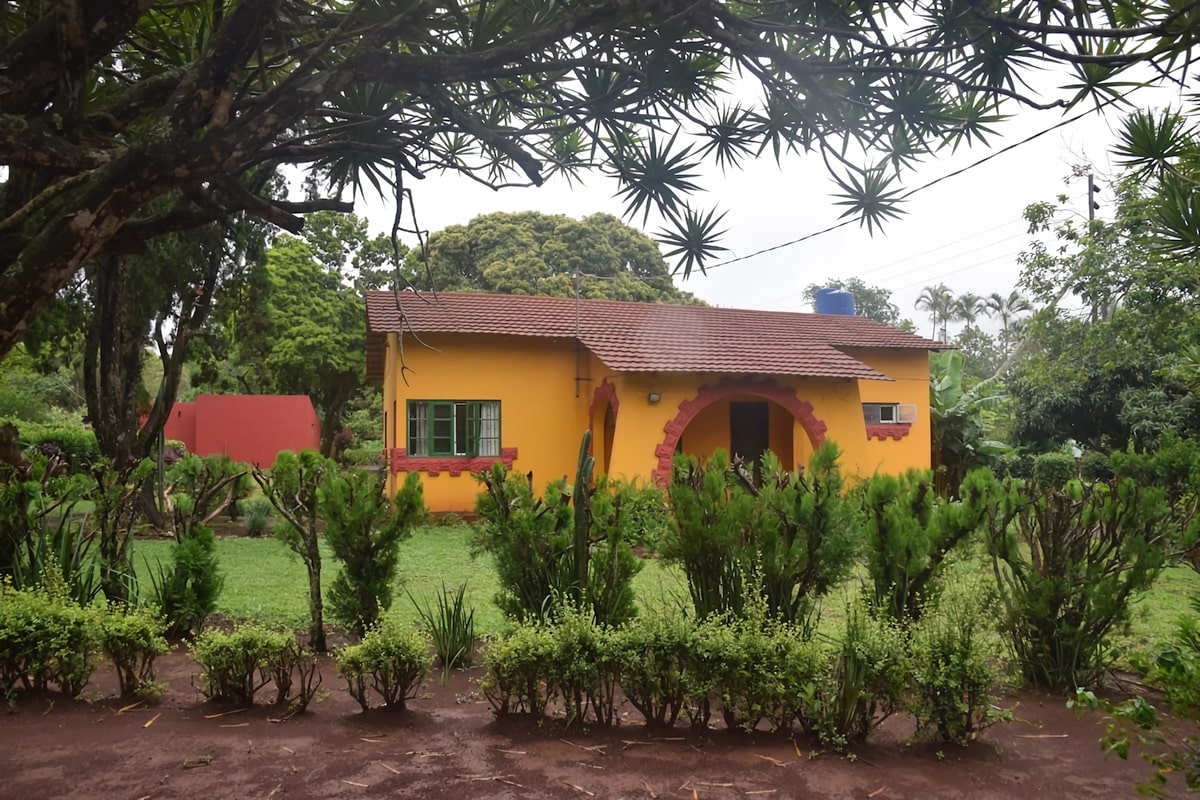 maison colorée mozambique