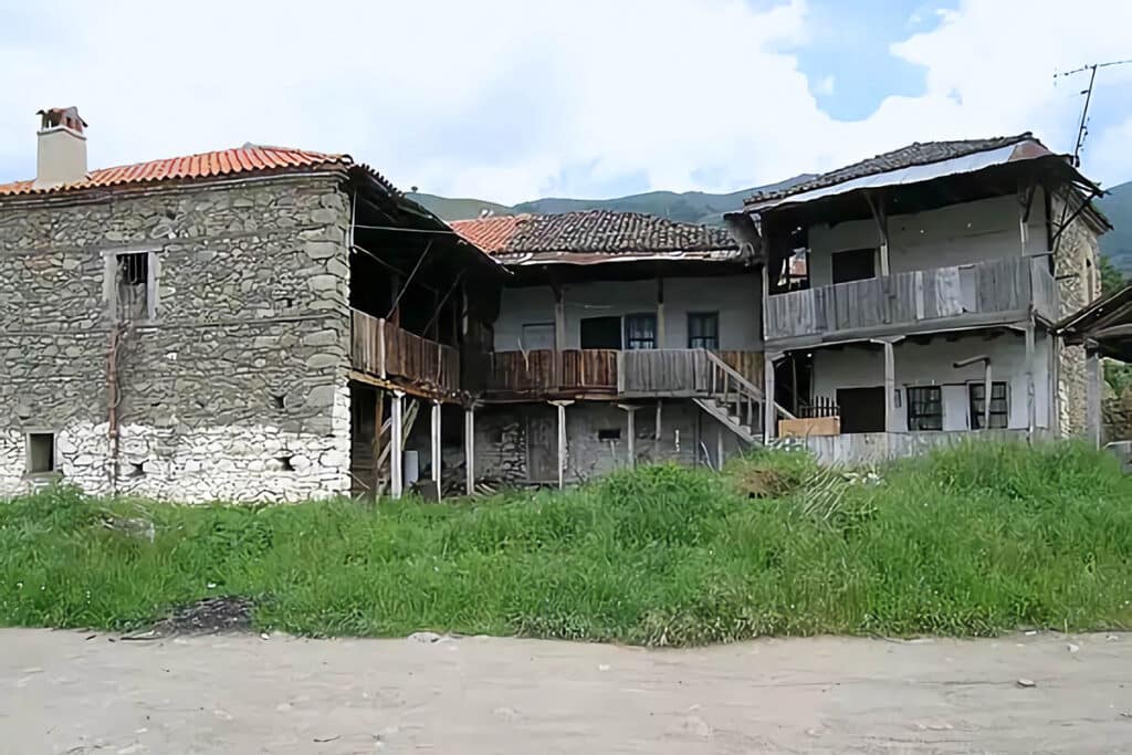 maisons traditionnelles d'Agios Germanos