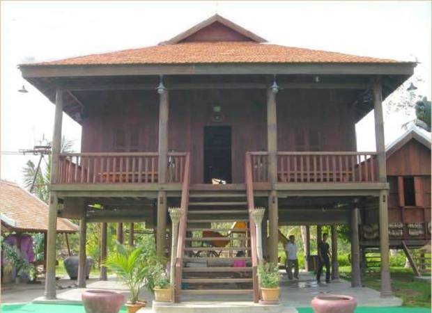 maison traditionnelle cambodge