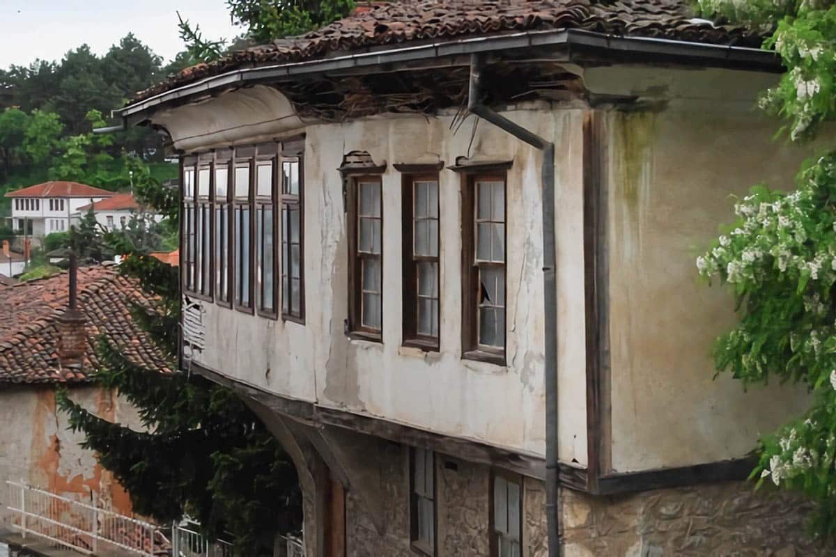 Les maisons à travers la Macédoine