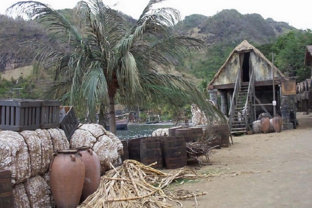 village Pirates de Caraïbes
