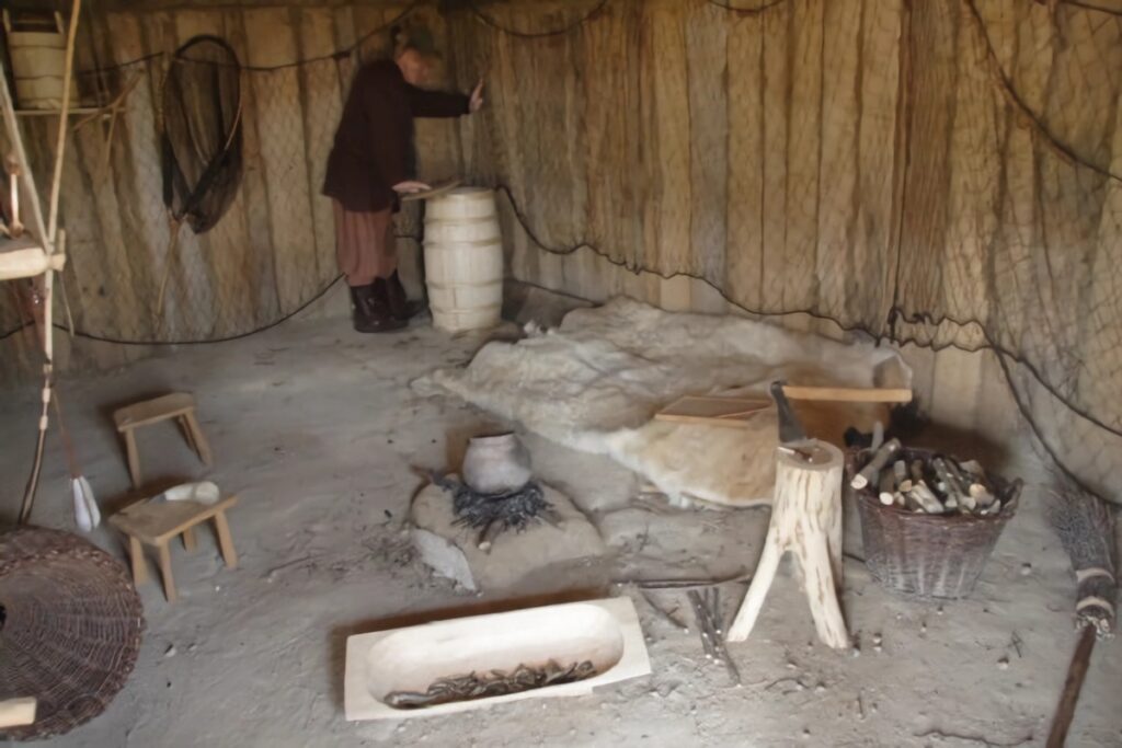 intérieur maison viking à Hedeby