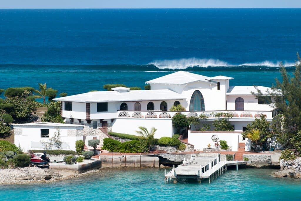 maison moderne de luxe à Nassau