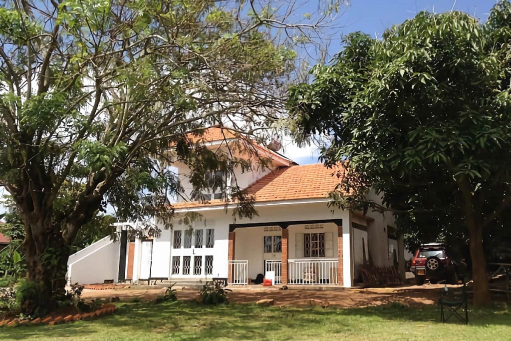 Villa de style colonial à Entebbe