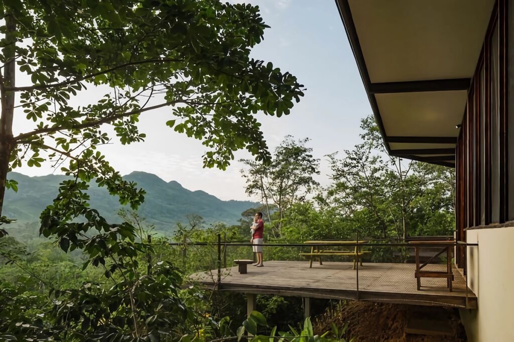 maison écologique au Panama