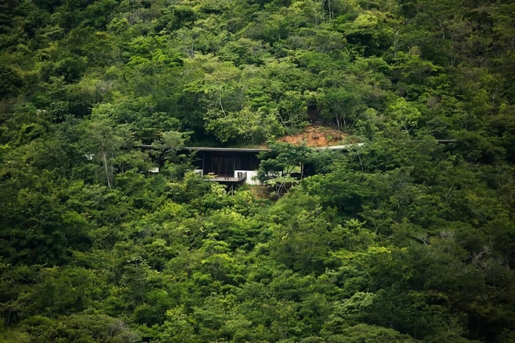 maison écologique en pleine nature au Panama