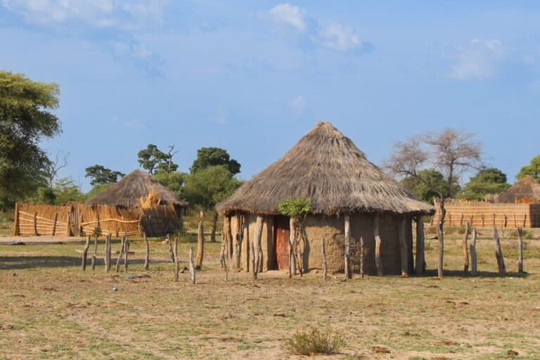 maisons traditionnelles en Zambie