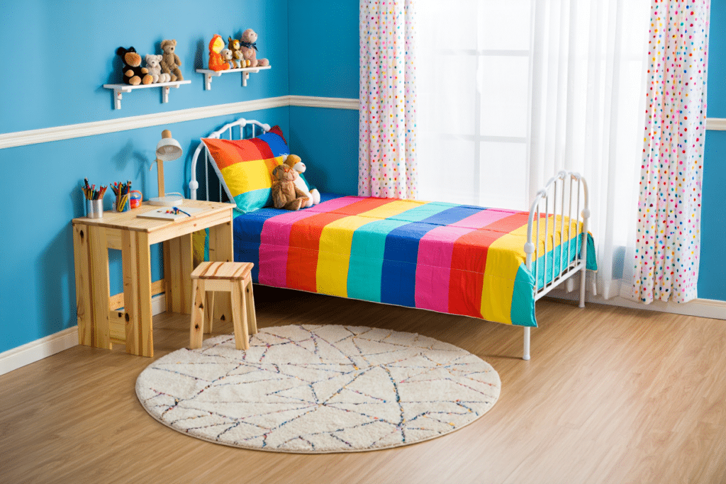 chambre d'enfant colorée