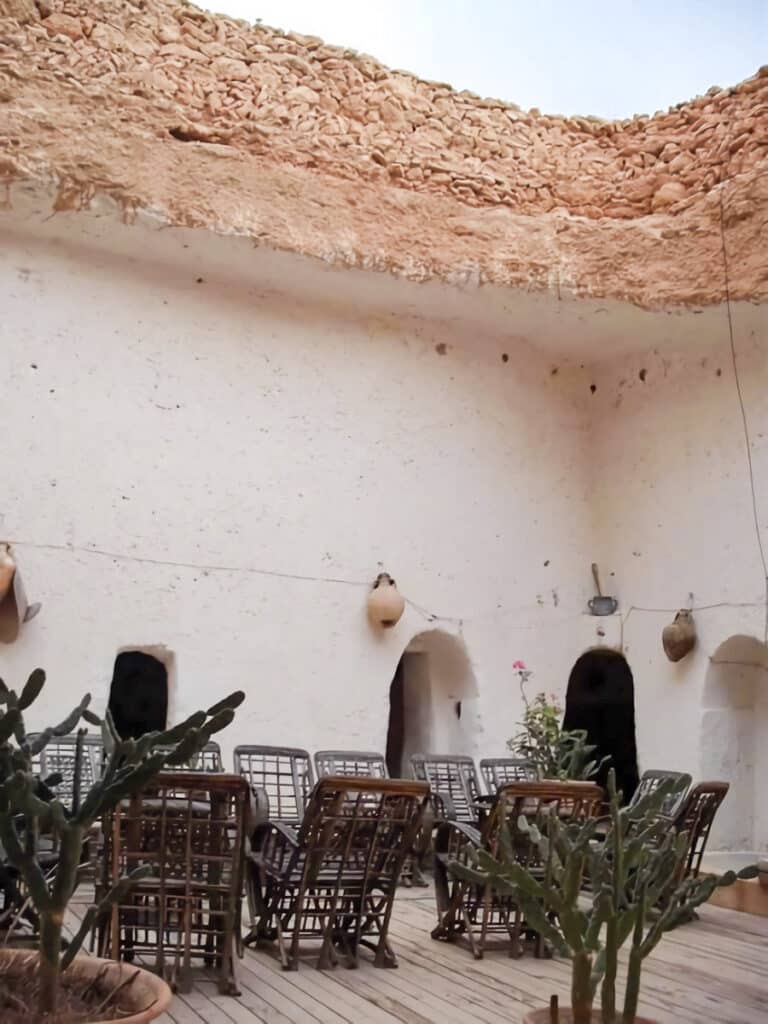 cour intérieure maison troglodyte de Gharyan
