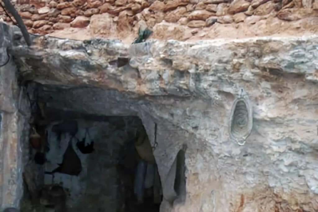maison grotte