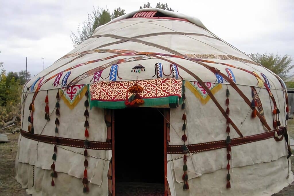 yourte kazakhe