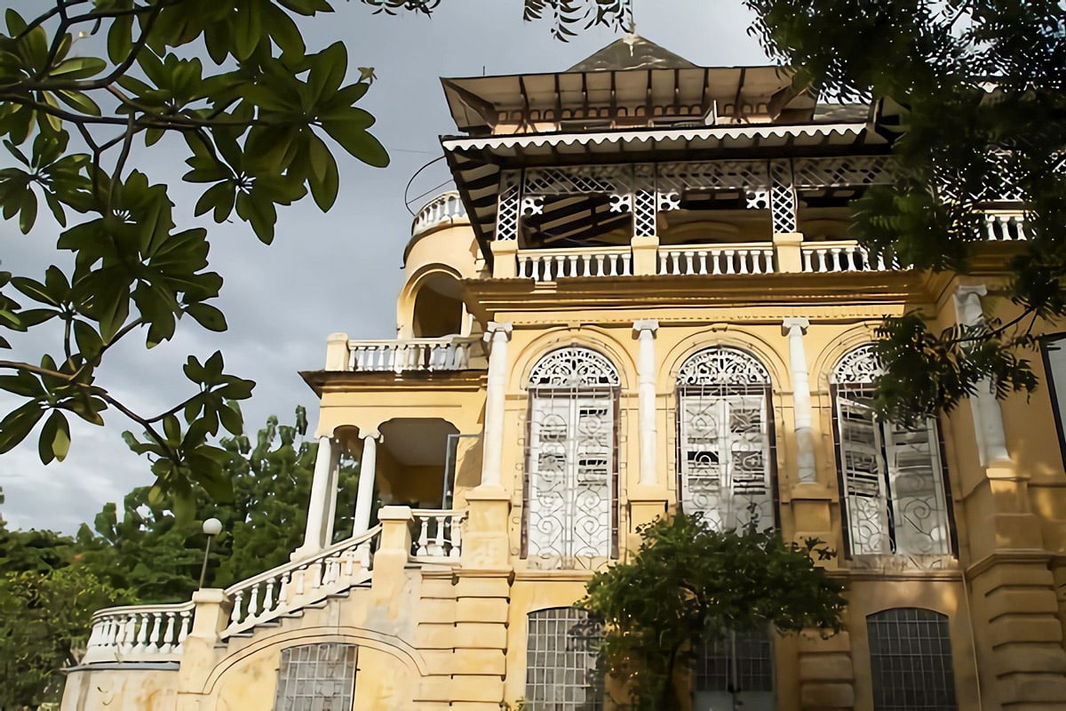 maison de style gingerbread en Haïti